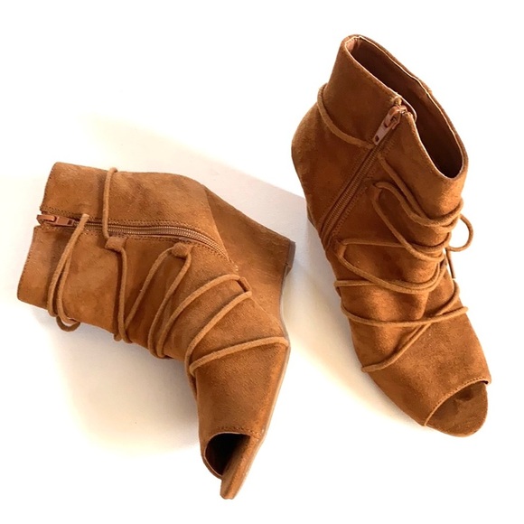 REPORT *PONGO* Suede Wedge Peep toe Boots, Size 8 - Picture 5 of 9